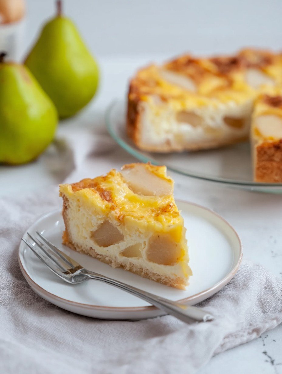 So gelingt dein Birnen Quark Kuchen saftig & cremig image 2